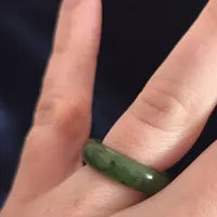 SHAHMINES customer wearing jewelry
